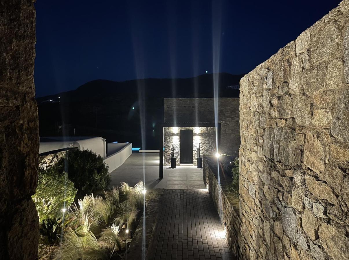 Black And White Villas Ftelia - Mykonos Mykonos Town エクステリア 写真