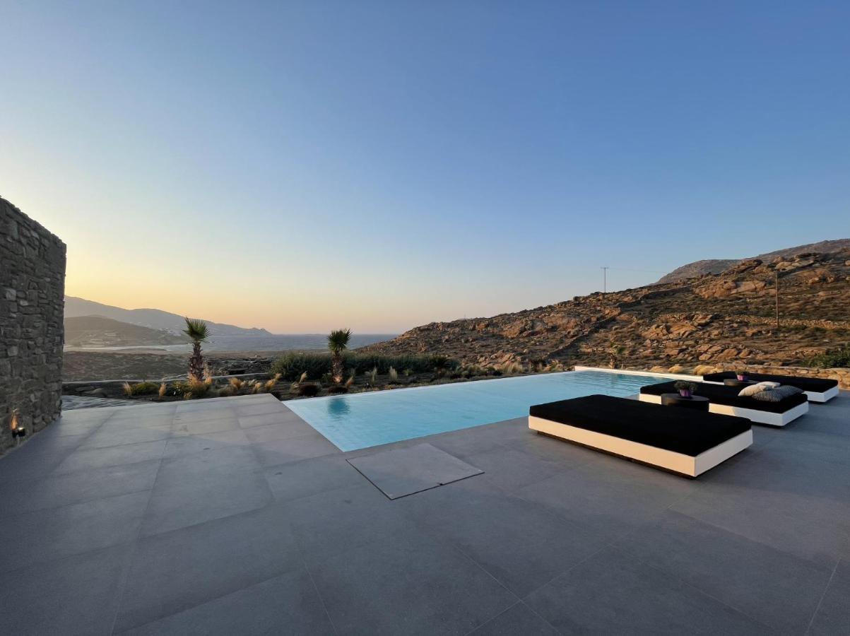 Black And White Villas Ftelia - Mykonos Mykonos Town エクステリア 写真